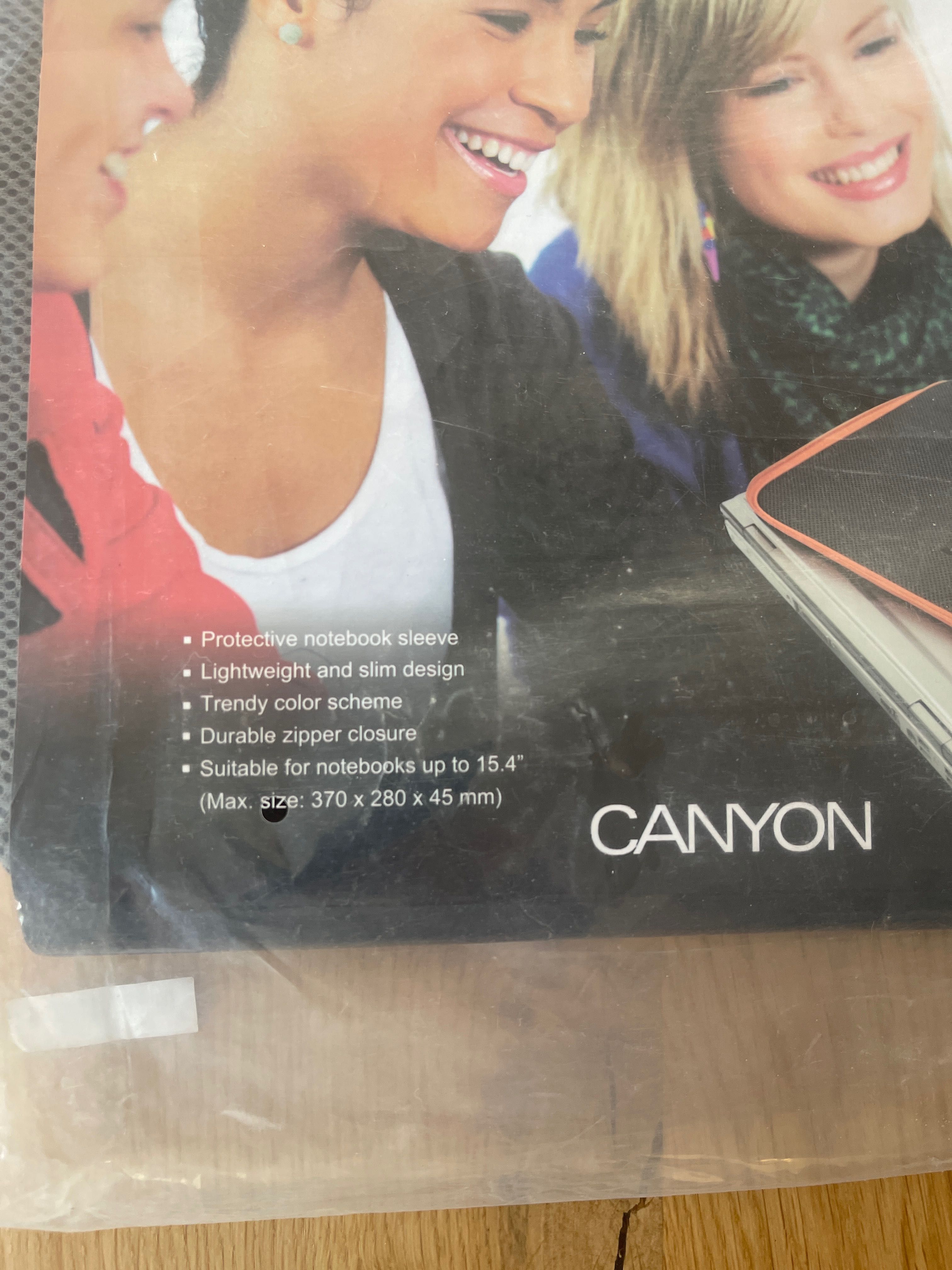 Etui na laptop 15,4” Canyon