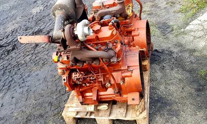 Silnik John Deere CD 3029 Power Tech moc 59KW Turbo 3cyl do 5500, 5400