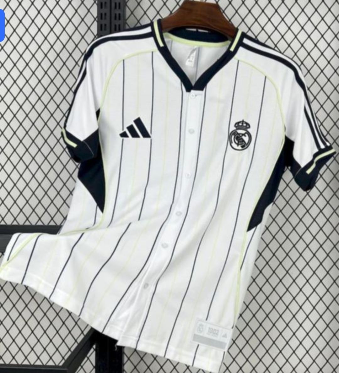 Camisola especial Real Madrid Ano 2025