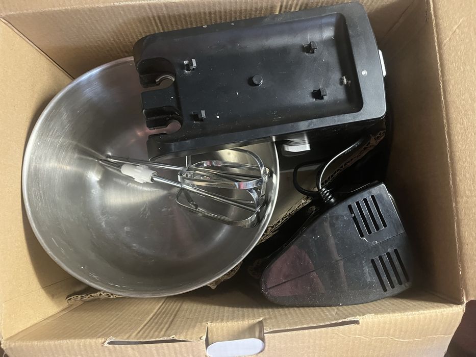 Міксер Grunhelm GRM662B з чашою