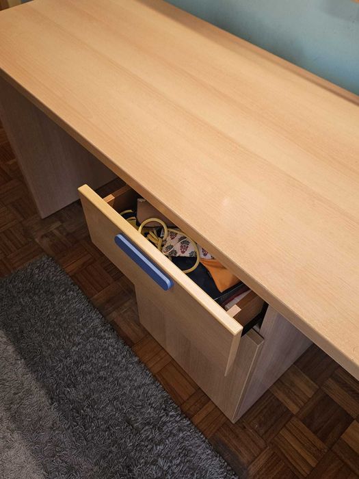 Secretária madeira 2 lugares e arrumação