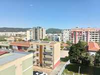 Apartamento T3 com 02 casas de banho em excelente localização