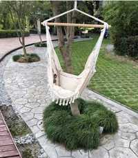Підвісне крісло гойдалка для саду