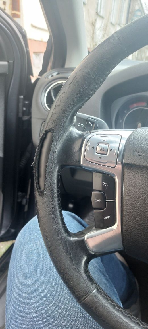 Ford mondeo 1.8tdci 2010r.