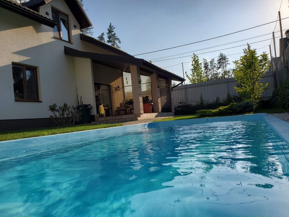 Продаж затишного будинку 200м² з ділянкою 5 соток у Лісовій Бучі!