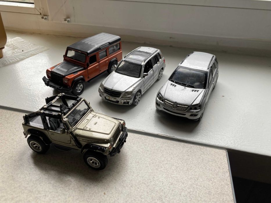 Масштабные модели авто 1:32, 1:36