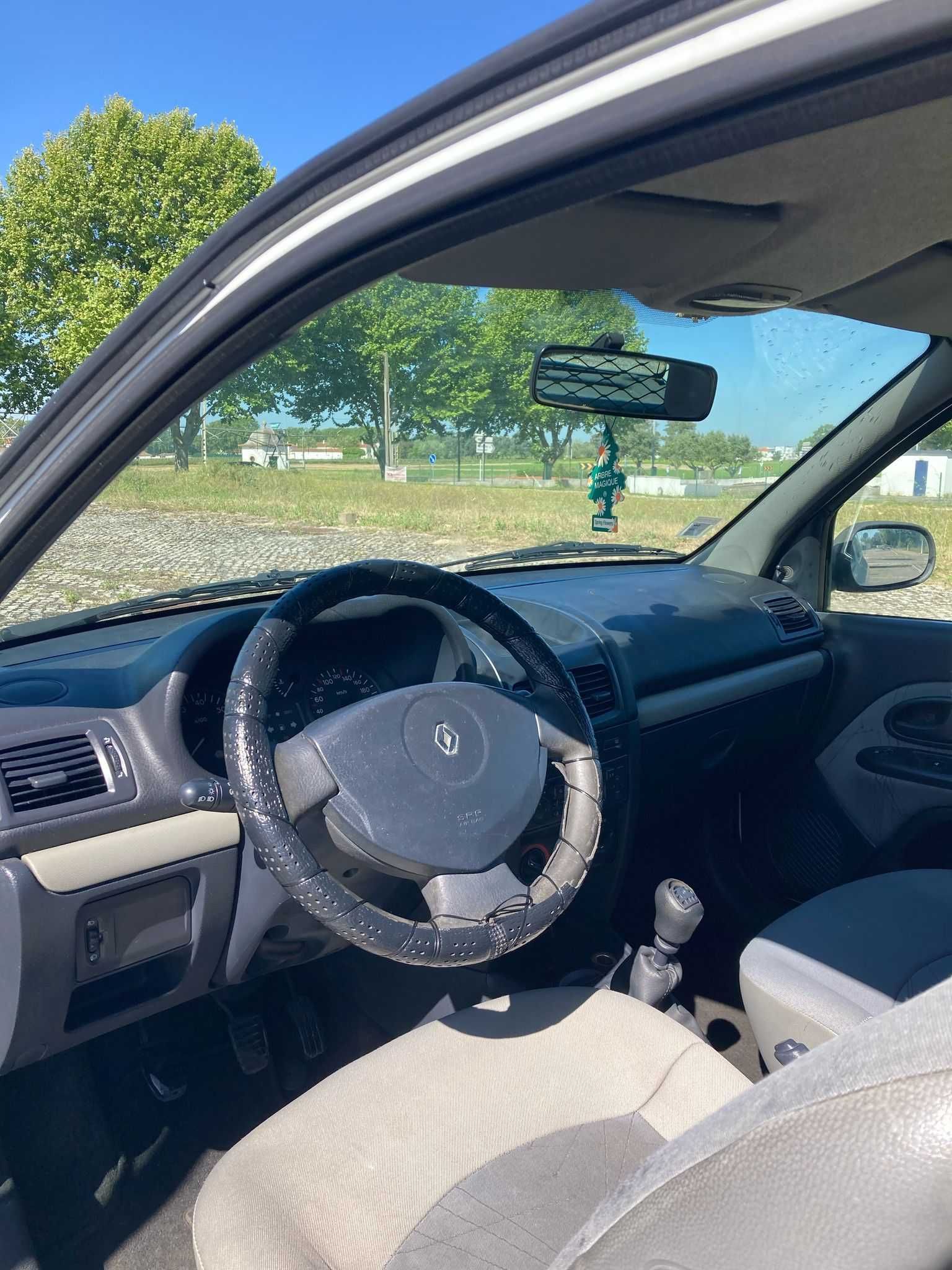 Renault Clio 1.5DCI "03