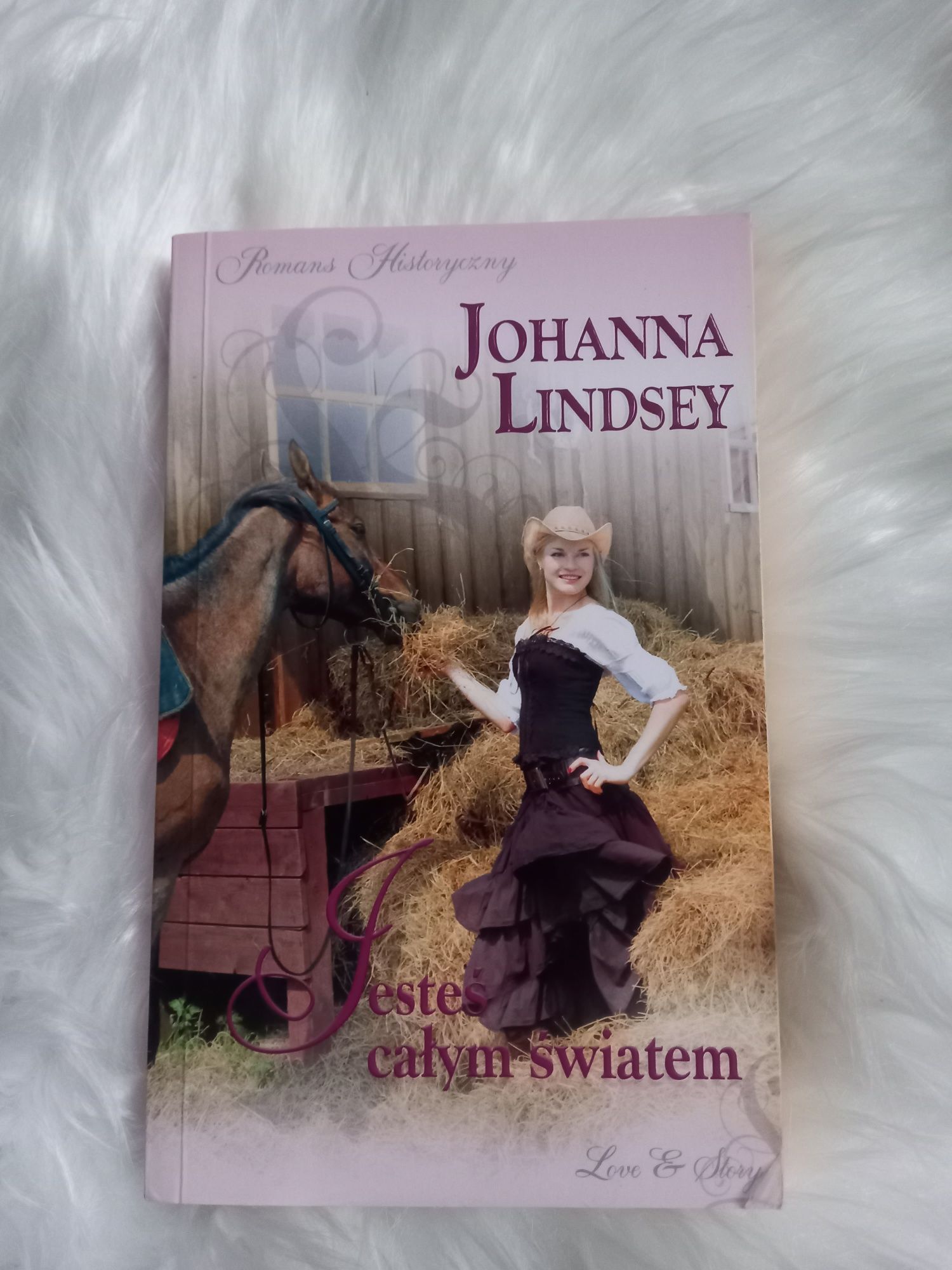 Książka Romans historyczny Jestes całym światem Johanna Lindsey