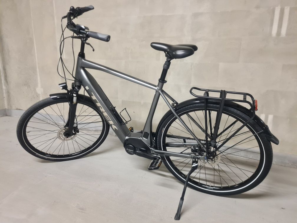 Rower Trek district 7 + XL duży Bosch pasek męski elektryk elektryczny