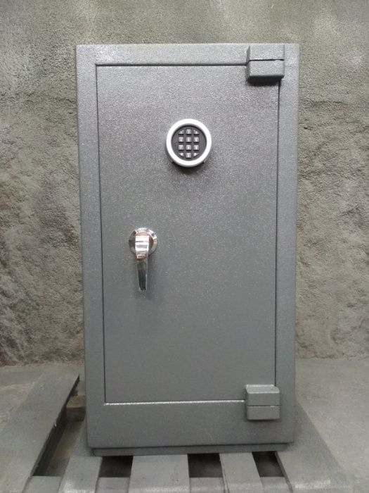 Abertura de cofres e portas fortes