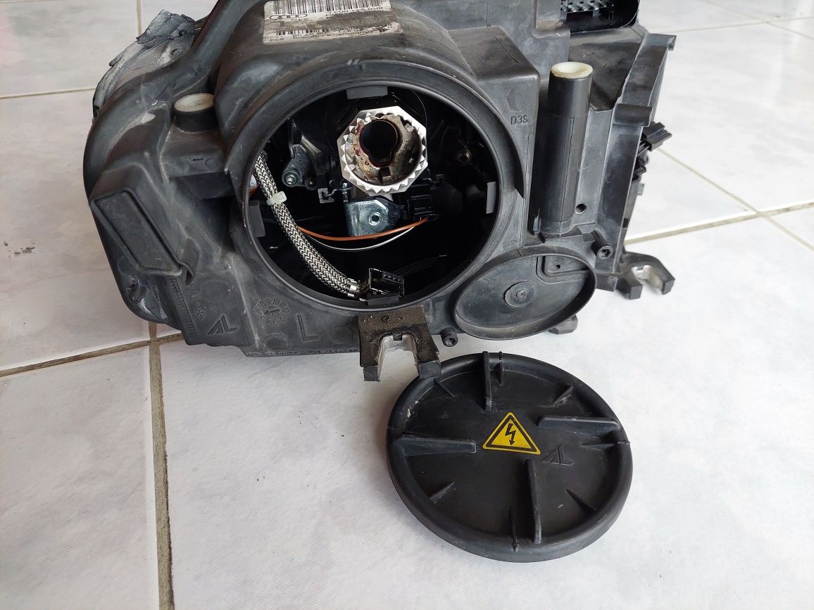 Optica Audi a4 b8 esquerda