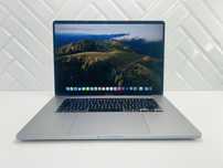Macbook Pro 16 (A2141) i7-9gen 32 GB / 512 GB 16” Amd Radeon Pro 5300M