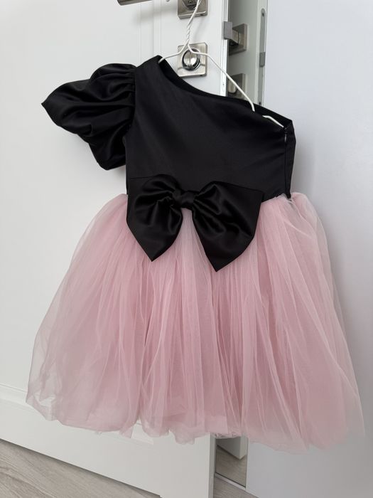 Святкова дитяча сукня на одне плече