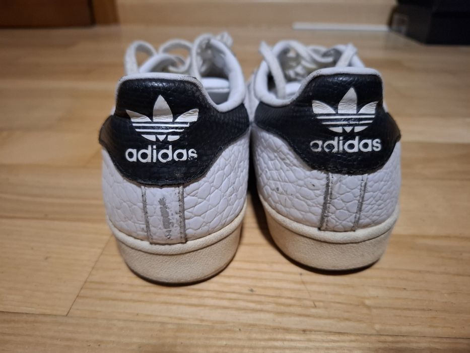 Adidas superstar