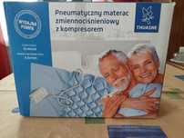 Pneumatyczny materac zmiennociśnieniowy z kompresorem
