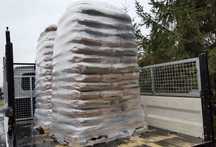 PELLET drzewny fi6mm pakowany w foliowe worki 15kg EASY OPEN transport