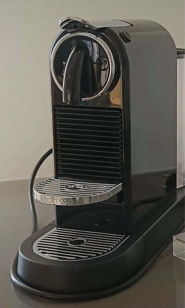 Maquina cafe nespresso citiz