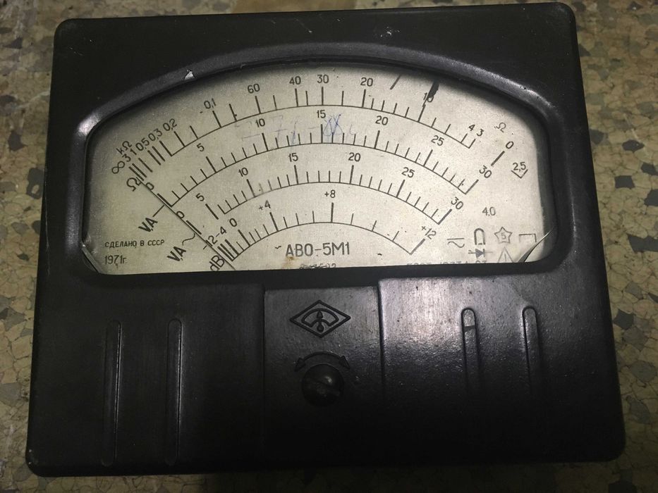 Продам УФ лампы новые и б.у. радиолампы  ГУ-19, и др. генераторные.