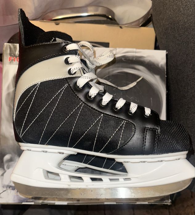 Ковзани чоловічі 42 розмір коньки