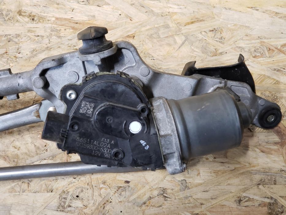 Мотор переднего стеклоочистителя (в сборе) с трапецией разборка