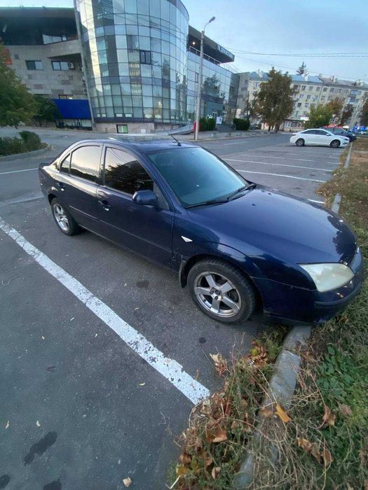 Мондео 3 1.8 Бензин