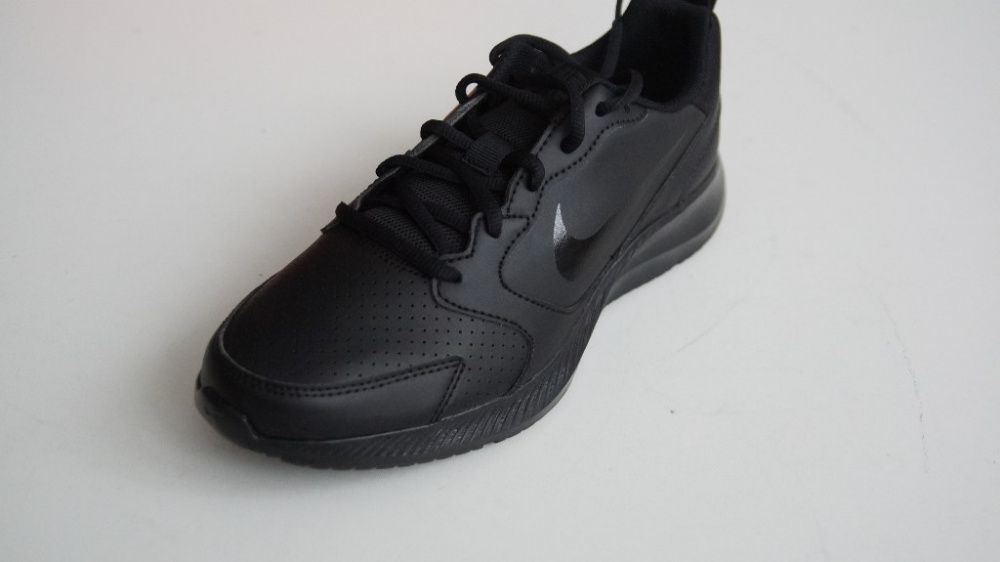 nowe buty nike todos rozm 40 , 40.5 25 cm BQ3198 czarne