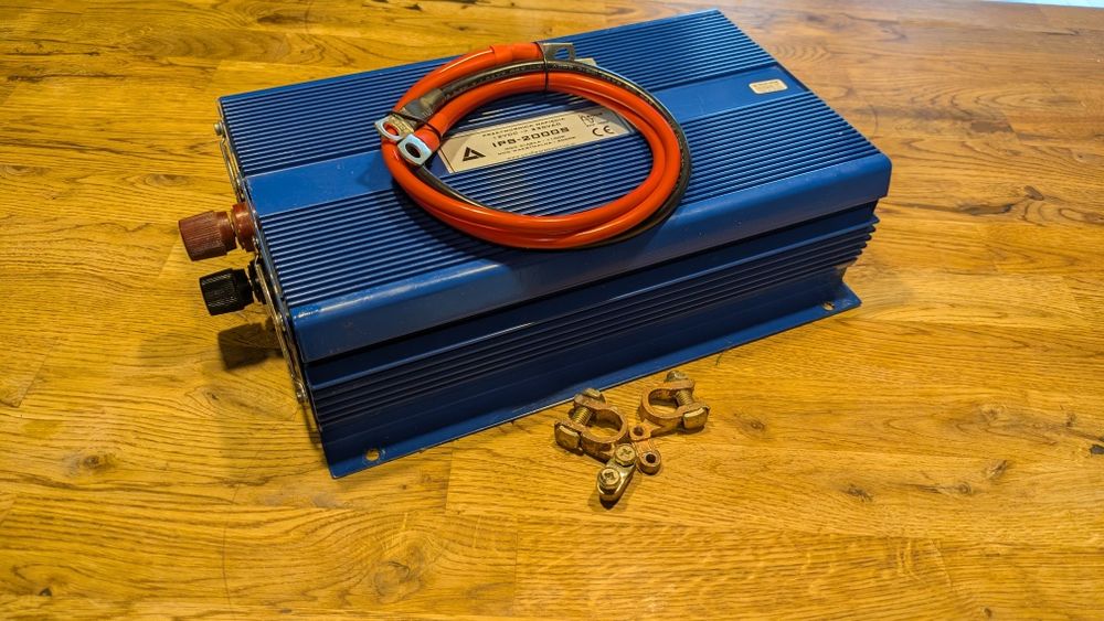 Przetwornica AZO Digital ECO MODE SINUS IPS-2000S 12V 2000W