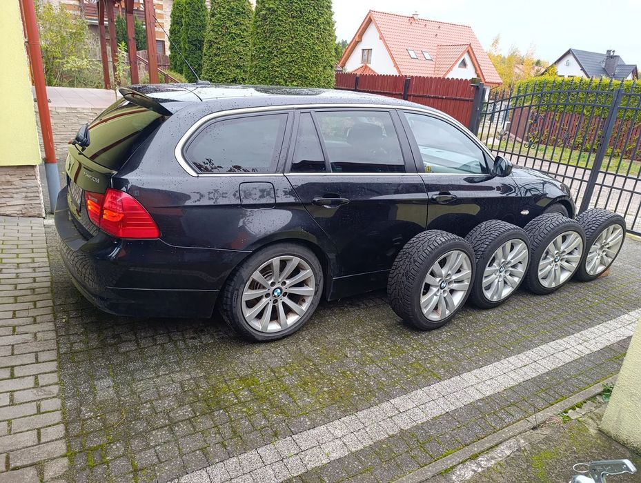 BMW Seria 3 BMW 330D xDrive Touring+ kpl. kół zimowych