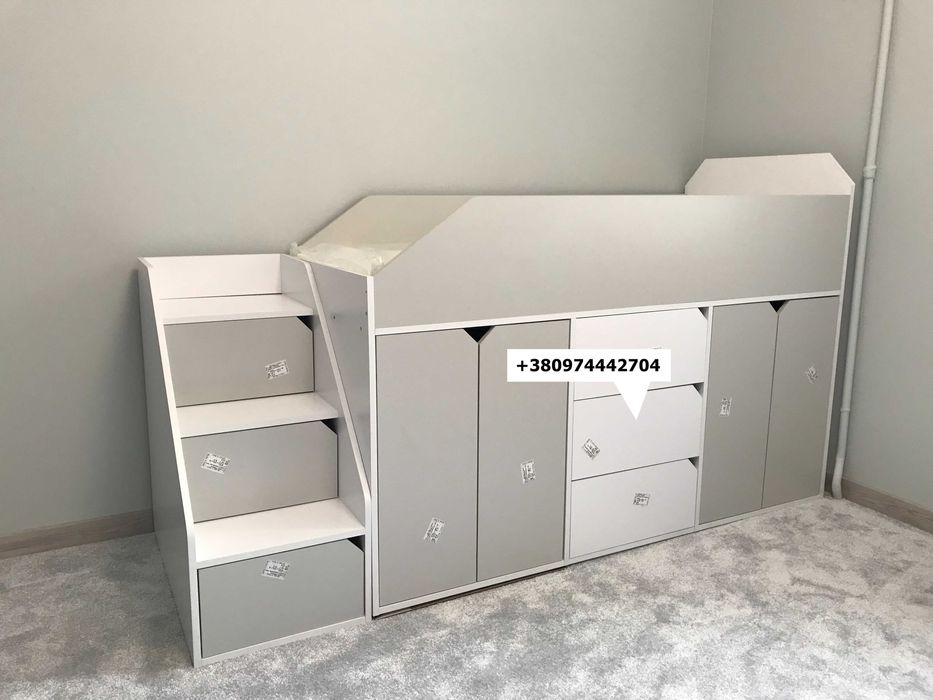 Складання корпусних меблів. Шафи, комоди, ліжка. Послуги мебляра.