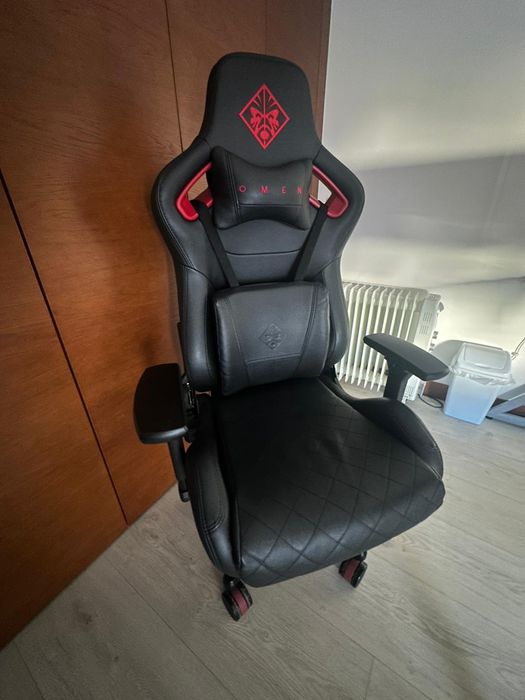 Vendo cadeira Gaming HP OMEN