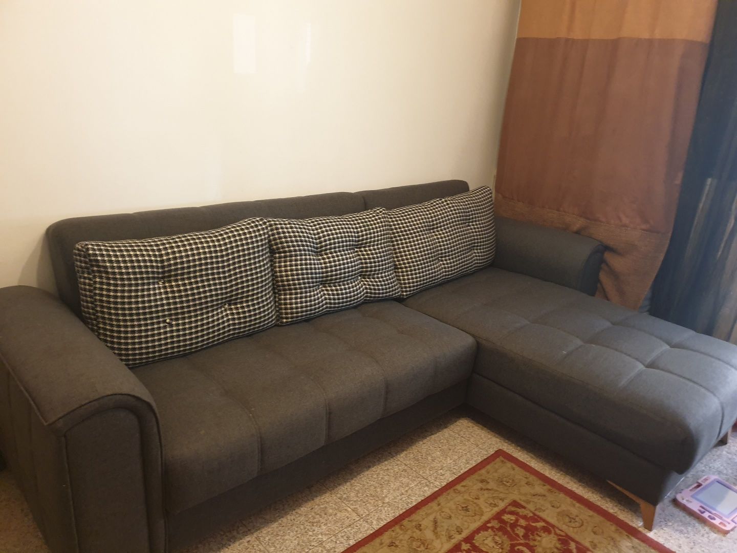 Vendo sofa cama  com pouco uso