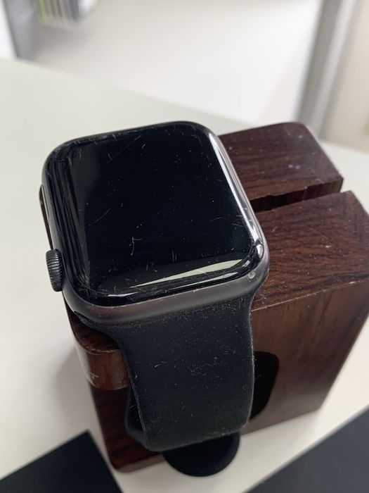 Оригінальні Apple Watch Series 4 44 mm
