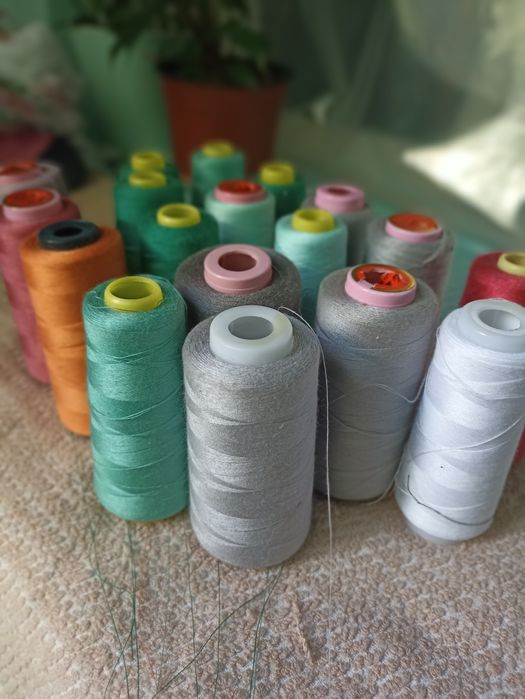 Нитки 777 швейні