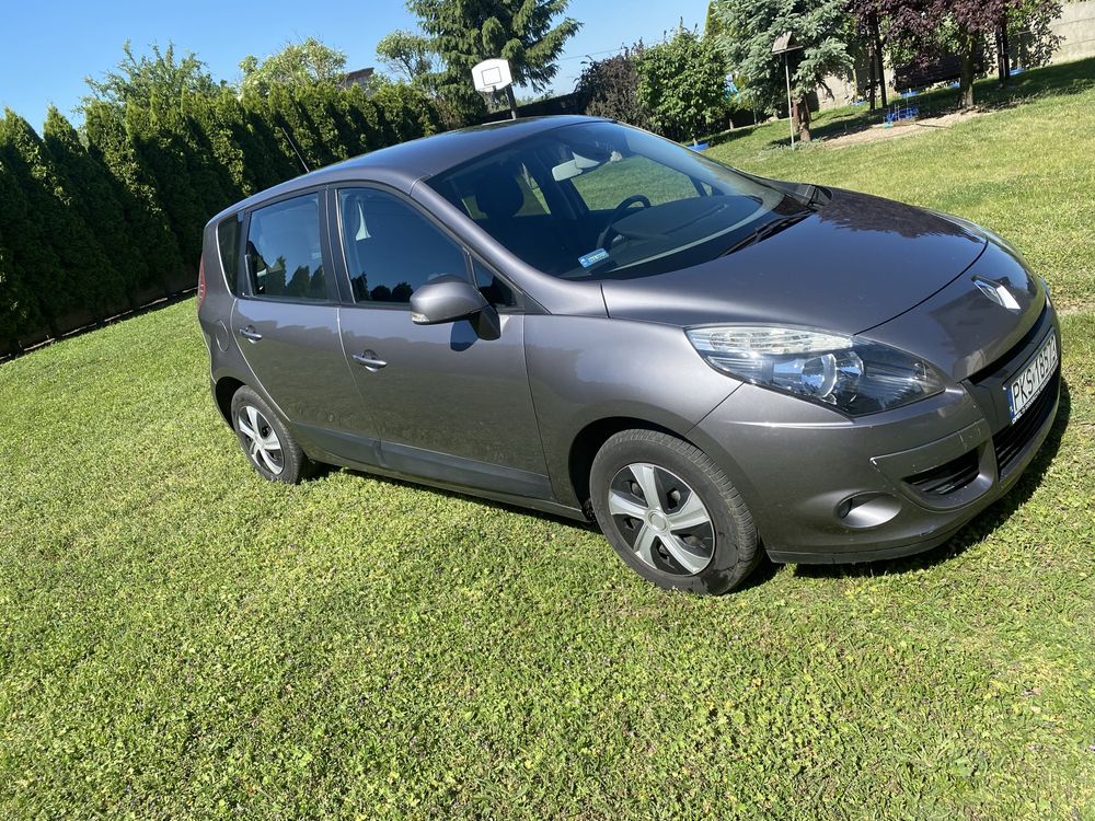 Renault scenic  1.5 dci