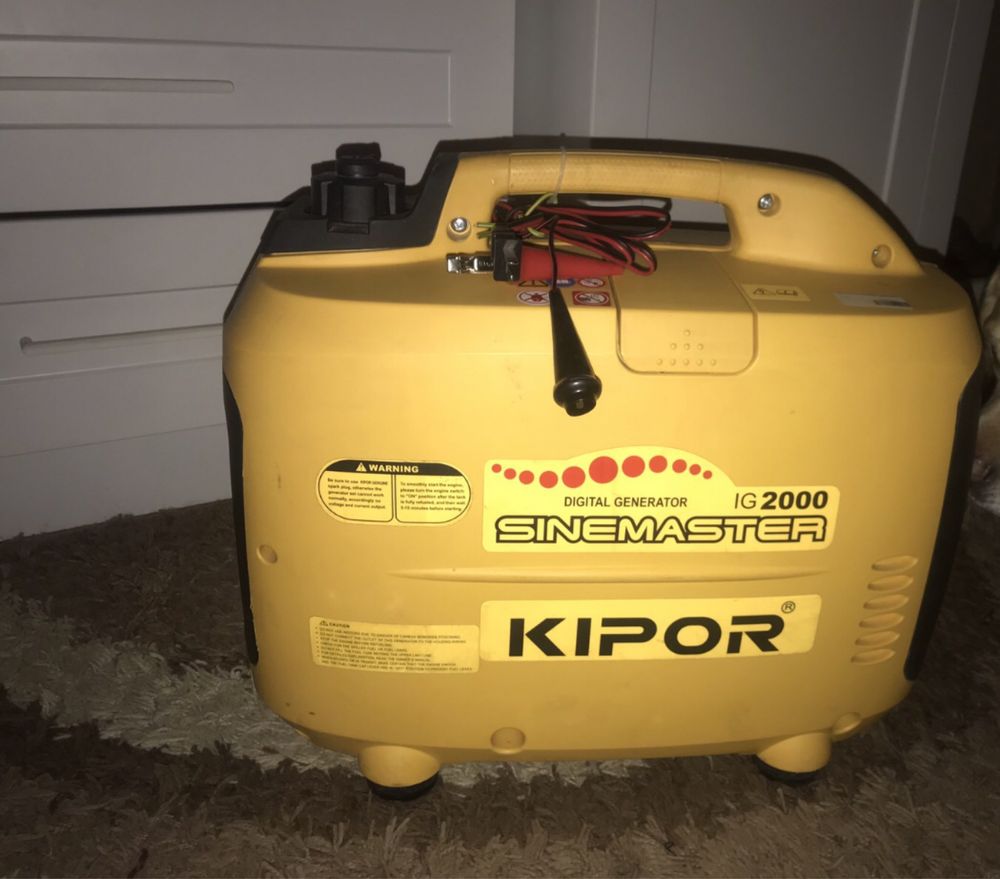 Продам інверторний генератор Kipor IG2000