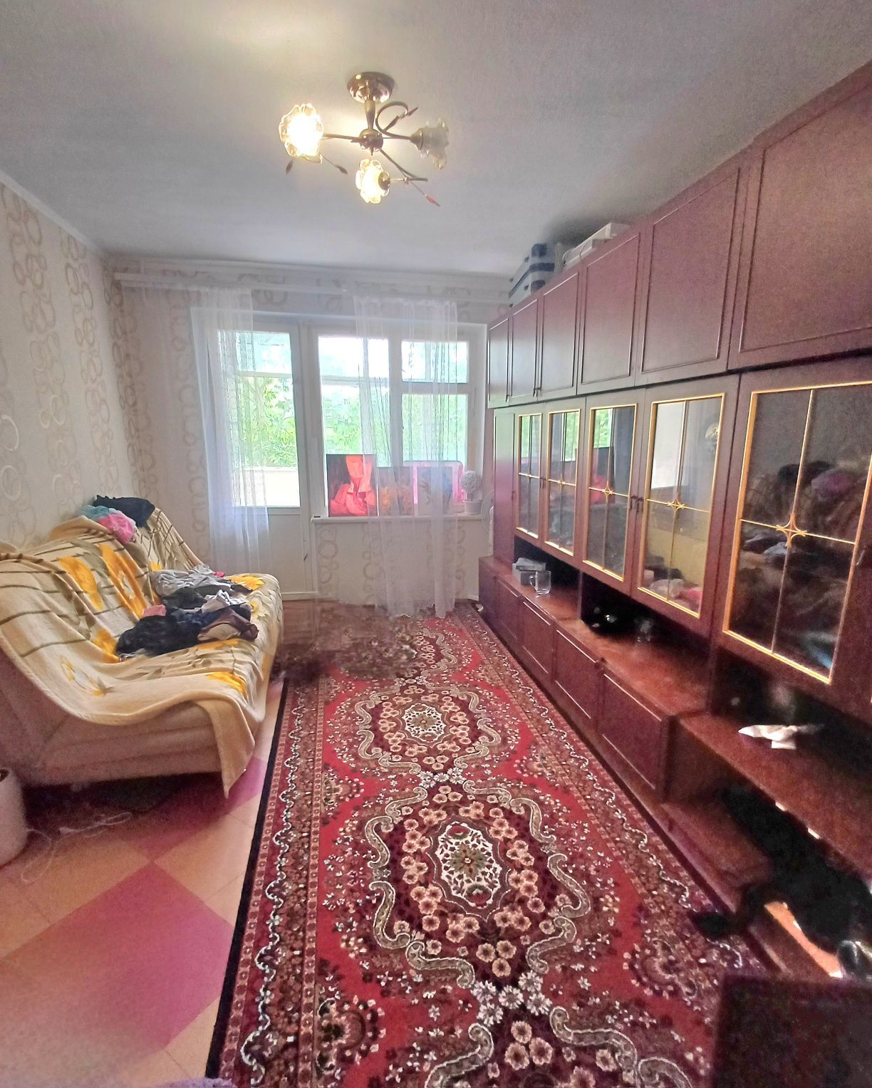 Продам 2-х комнатную квартиру на 5/9 Космонавтов / Баштанский  рынок