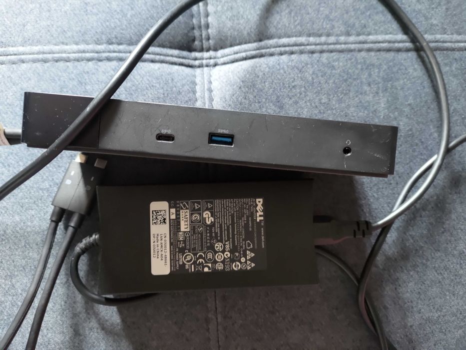Stacja dokująca Dell WD19DC + zasilacz 130 W
