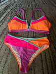 Kolorowy kostium bikini
