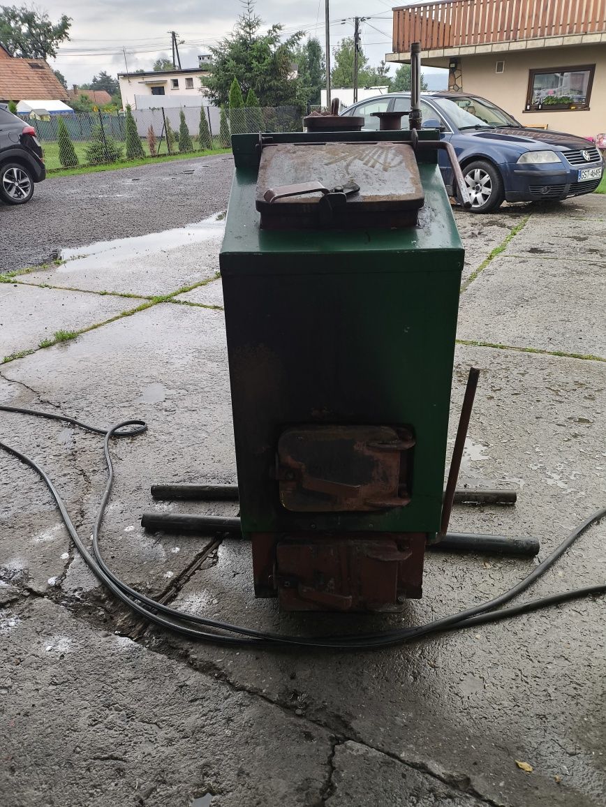 Piec co 2.2kw sprawny