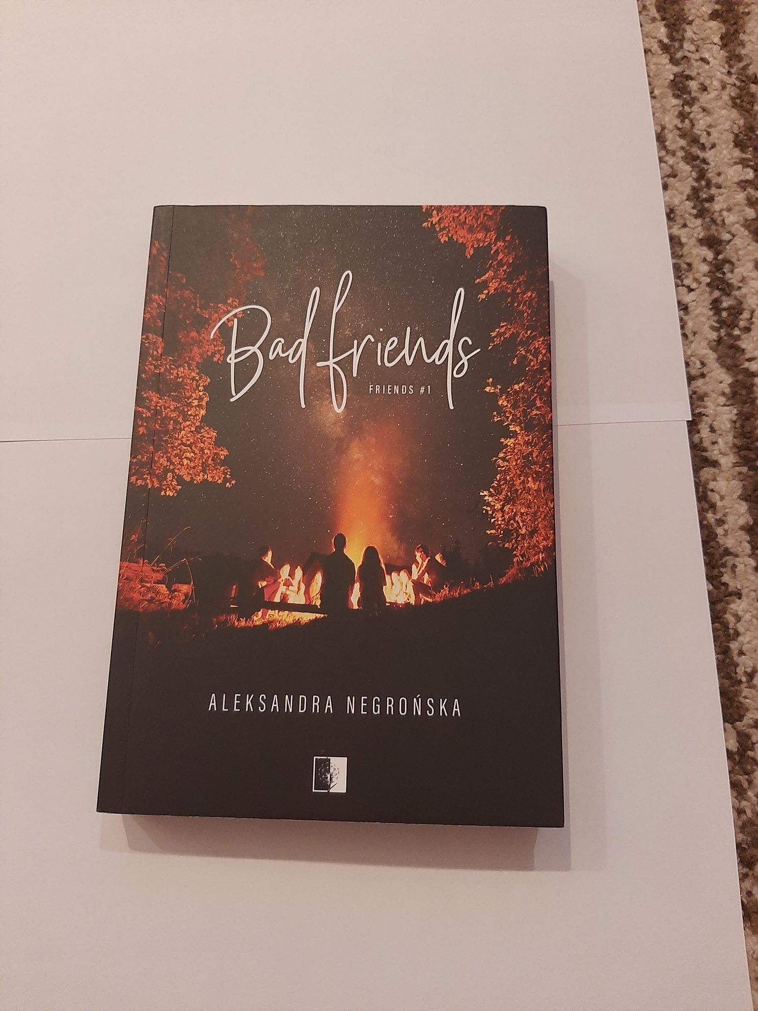 Książka p.t Bad Friends-Aleksandra Negronska