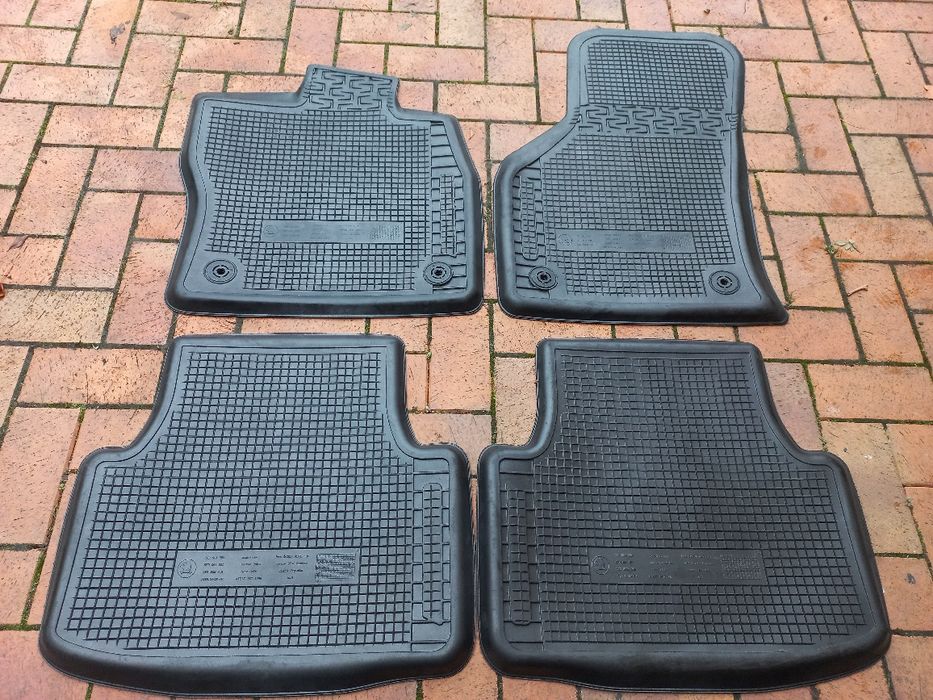 Коврики Skoda Octavia A7 A8 оригінал