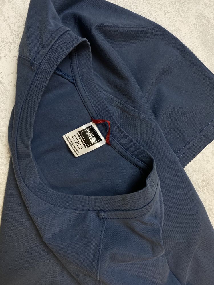 Футболка The North Face з гірським логотипом Denali — блакитна