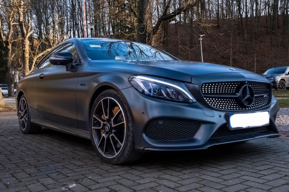 Mercedes-Benz  Mercedes-Benz AMG C43