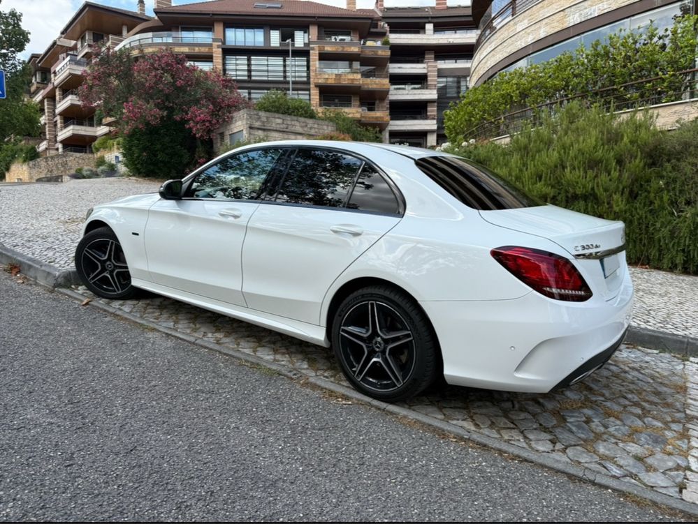 Mercedes benz C300de  2020