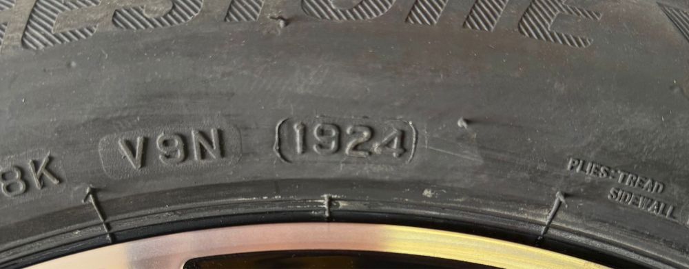 Vw Golf koła Alu 205/55r16 Bridgestone 5x112 Oryginał Nowe