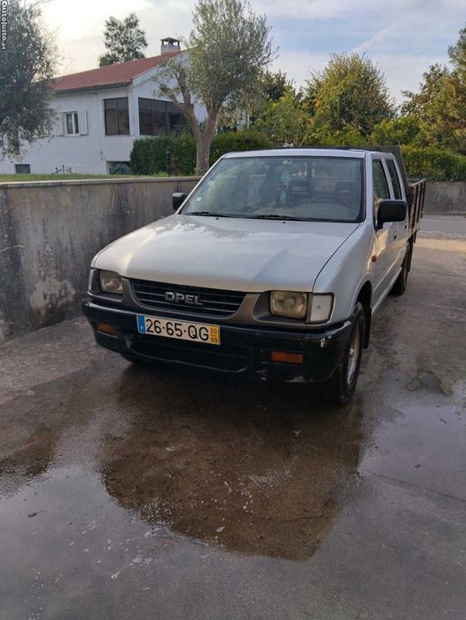 Opel Campo 2.5 Td - 00