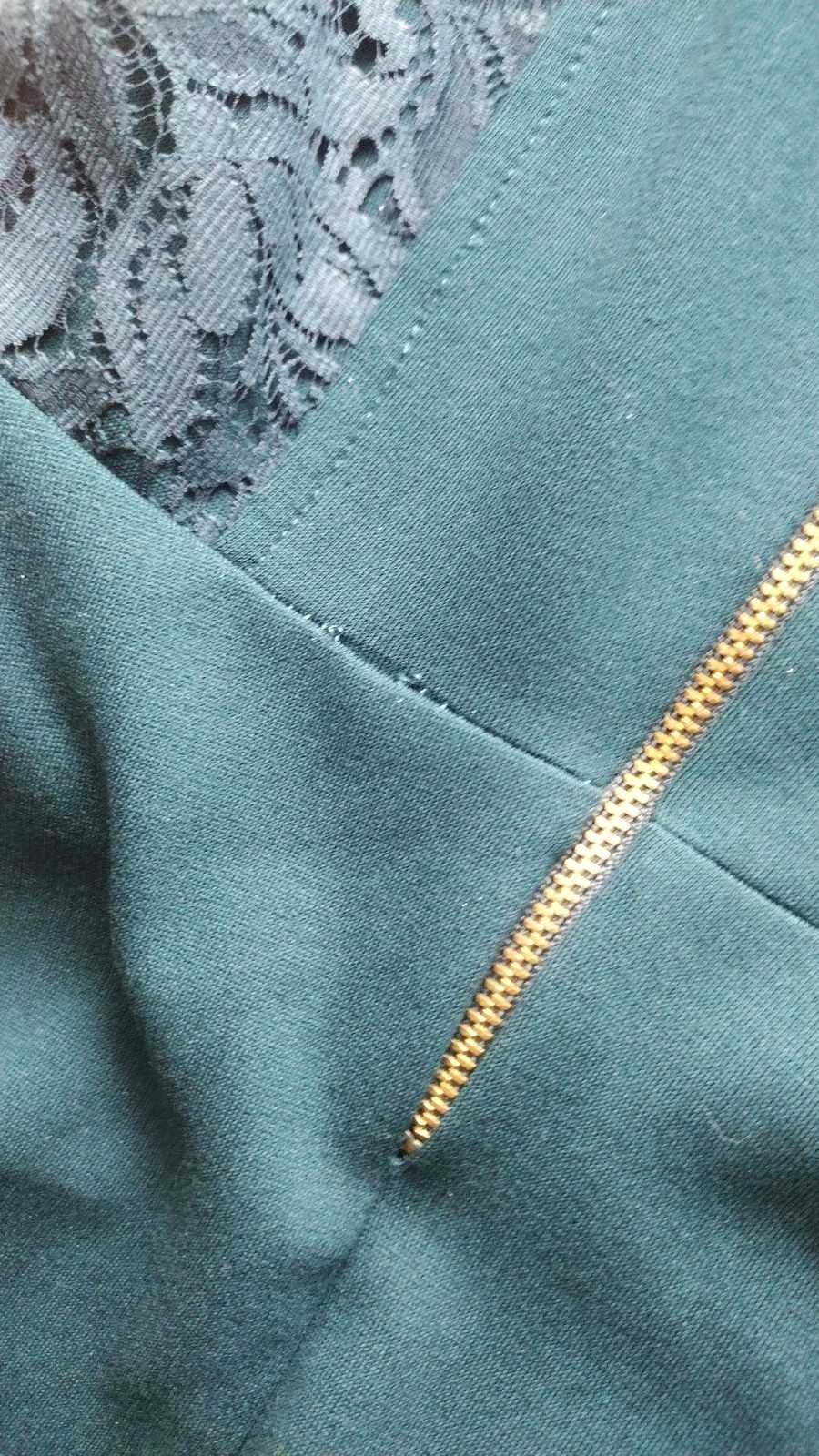 BERSHKA zielona sukienka na długi rękaw rozmiar L z metką nieużywana