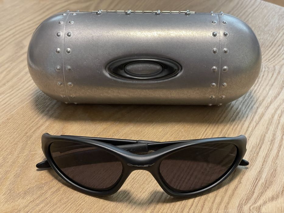 Oakley Minute 1.0 Matte Black Y2K Wrap Sunglasses