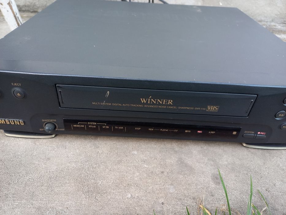 Відеомагнітофон Самсунг
