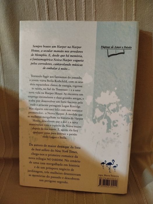 A Dália Azul, de Nora Roberts